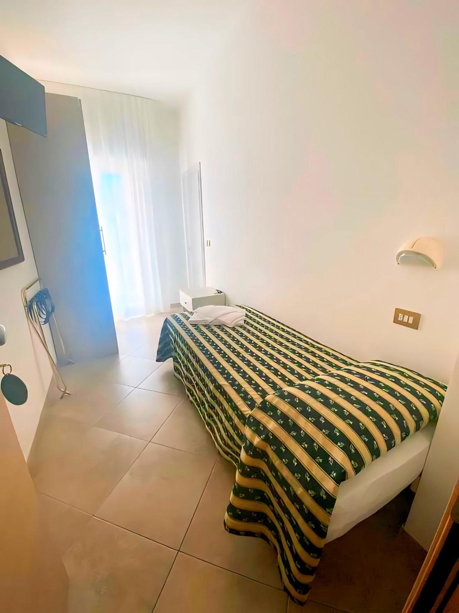 Hotel Baltic Misano Adriatico Exteriér fotografie