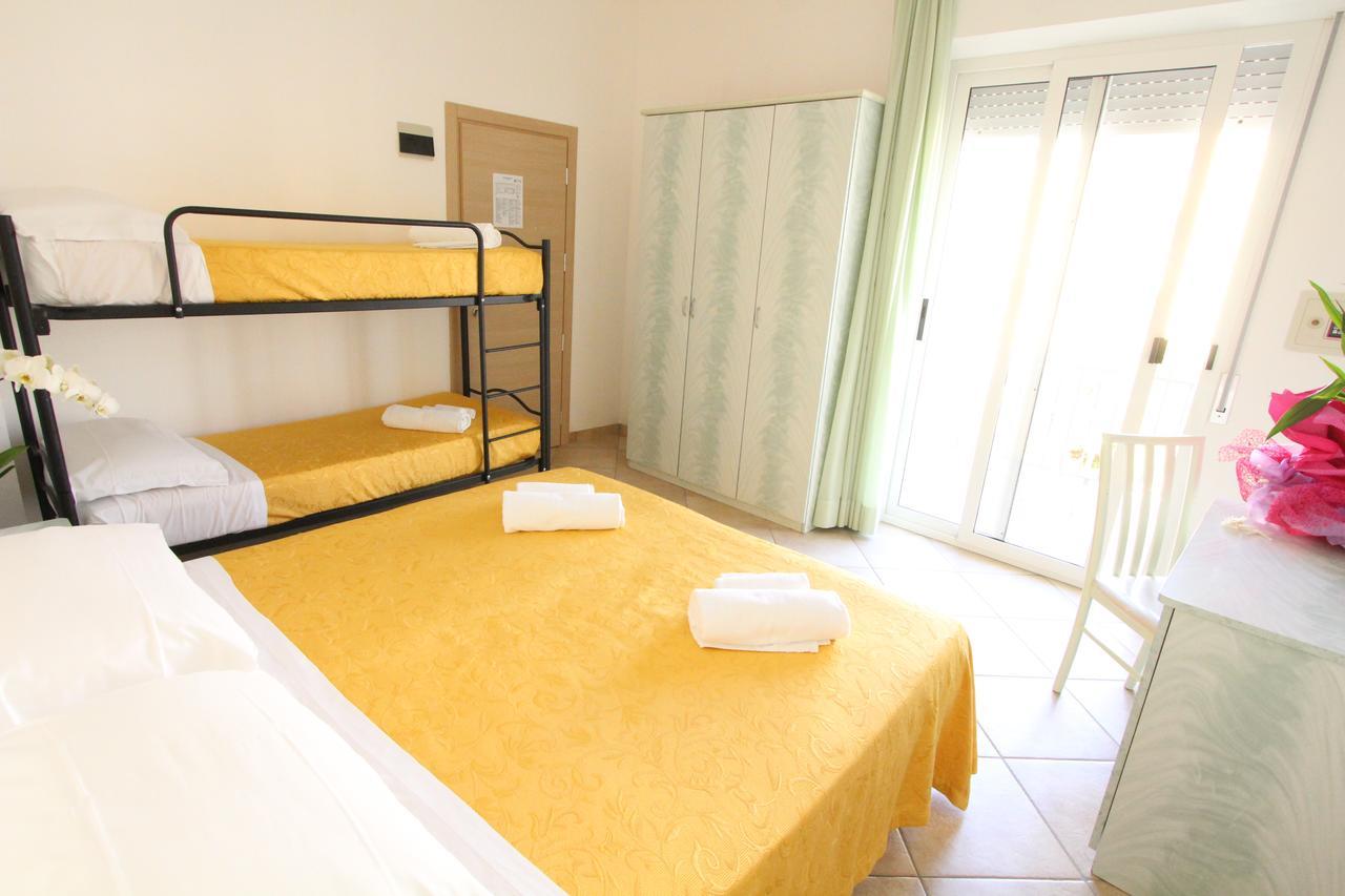 Hotel Baltic Misano Adriatico Exteriér fotografie